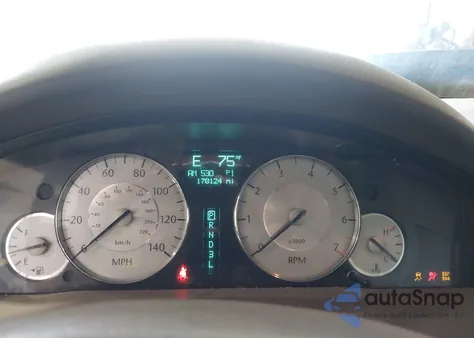 2008 Chrysler 300 Limited from USA, damaged, VIN 2C3KA33G08H209900